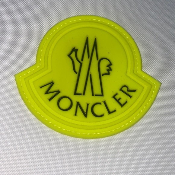 NWT Moncler White Logo GM Pouch Clutch bag - Picture 4 of 8